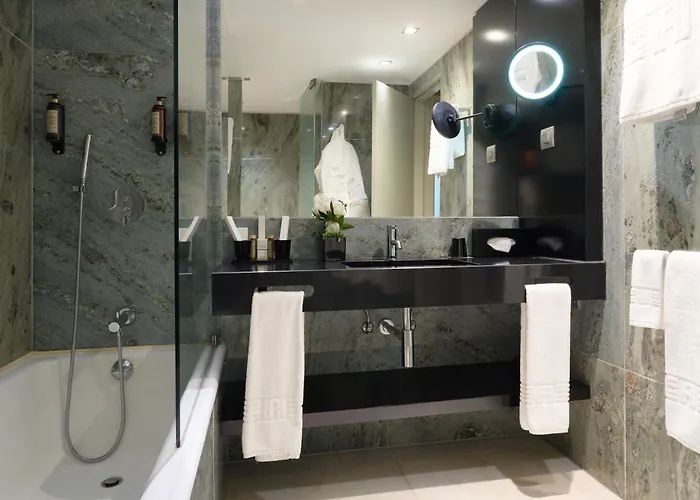 Hotel Altis Grand 5*