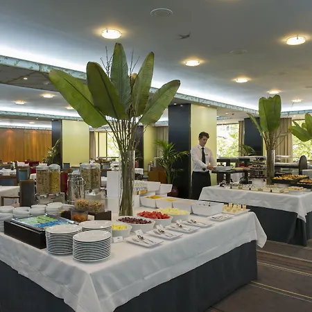 Готель Altis Grand Лісабон