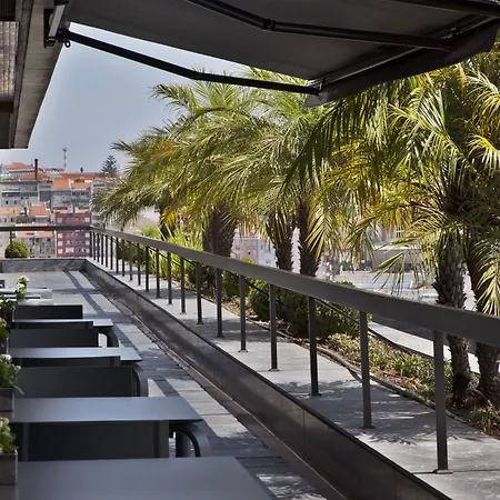 Готель Altis Grand 5*